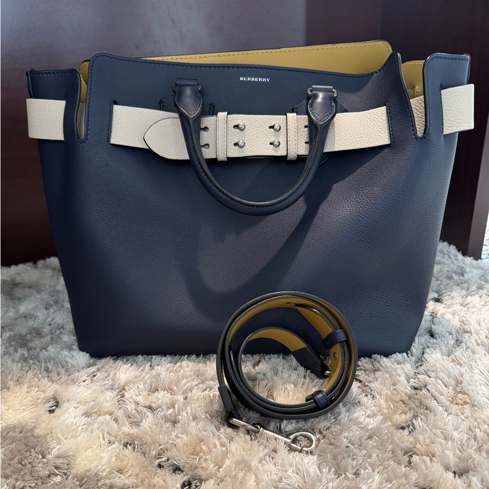 Burberry Navy Blue Tote with White Belt Detail and Yellow Interior